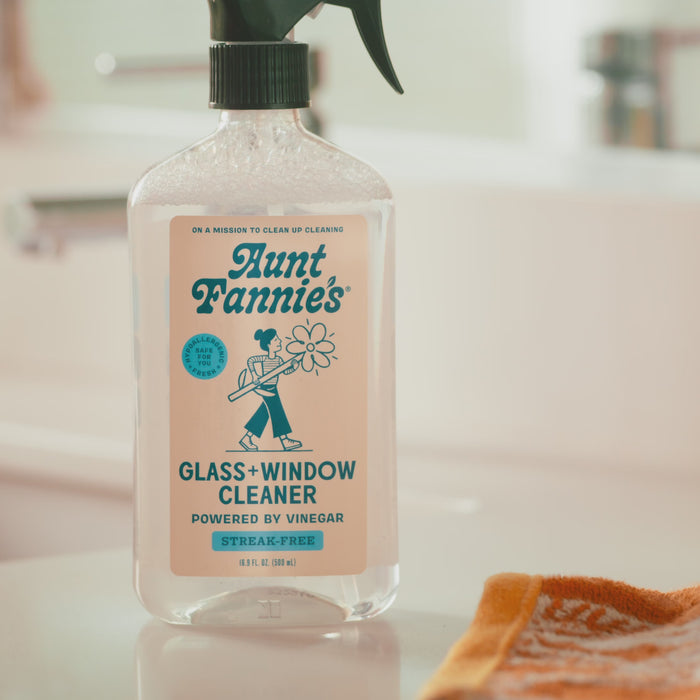 Aunt Fannie's Glass+Window cleaner video